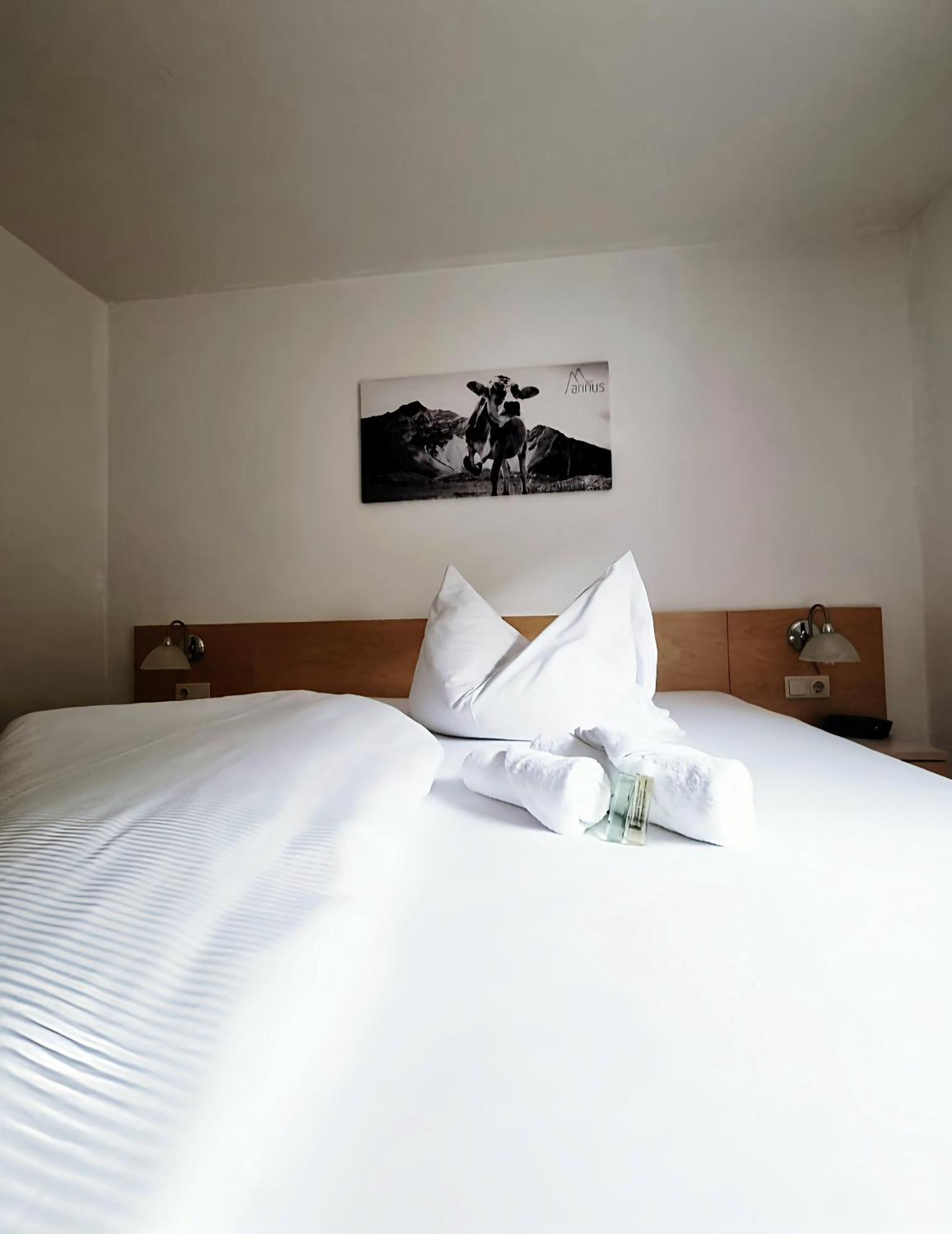 イェルツェンス Haus Marinus Bed & Breakfast エクステリア 写真
