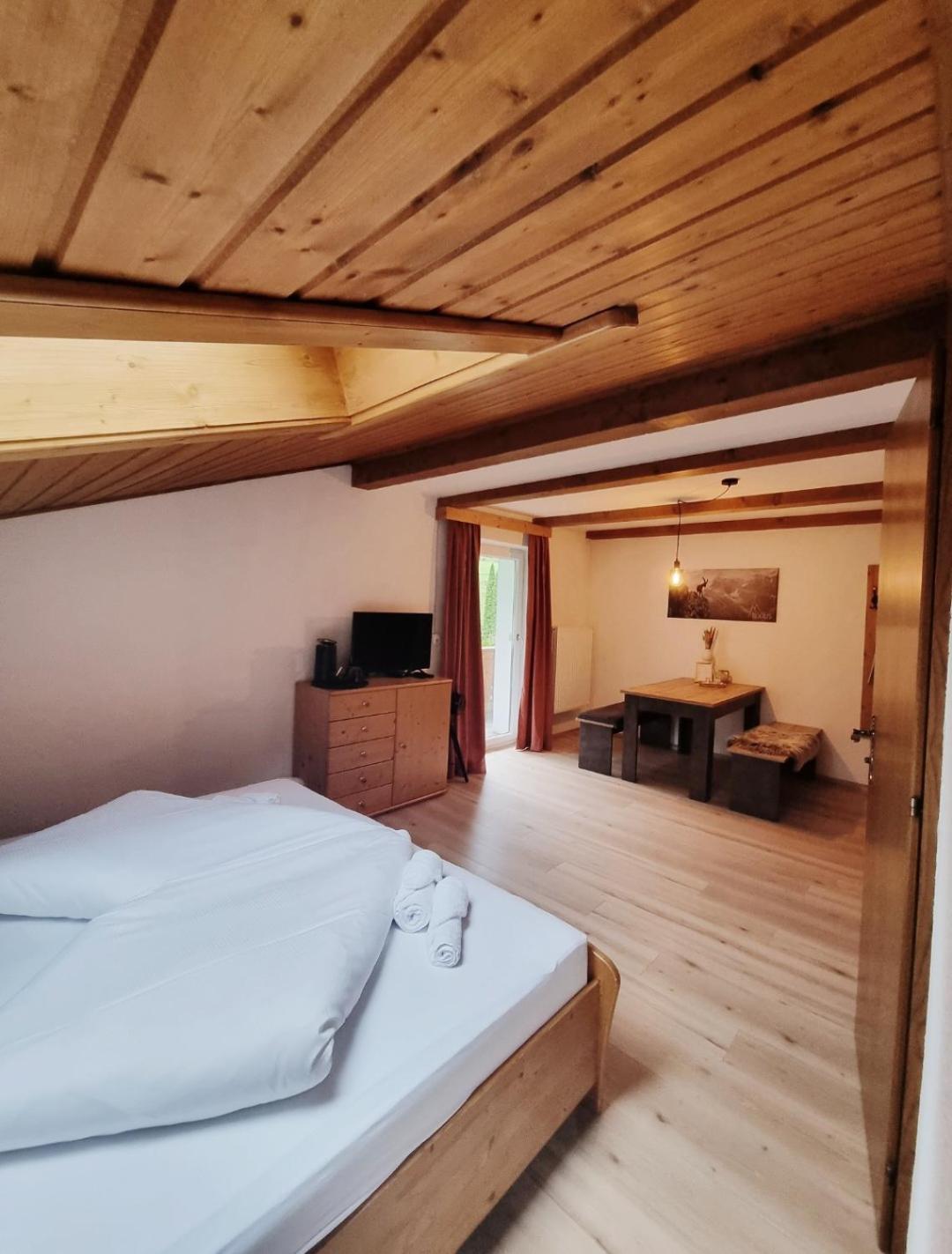 イェルツェンス Haus Marinus Bed & Breakfast エクステリア 写真