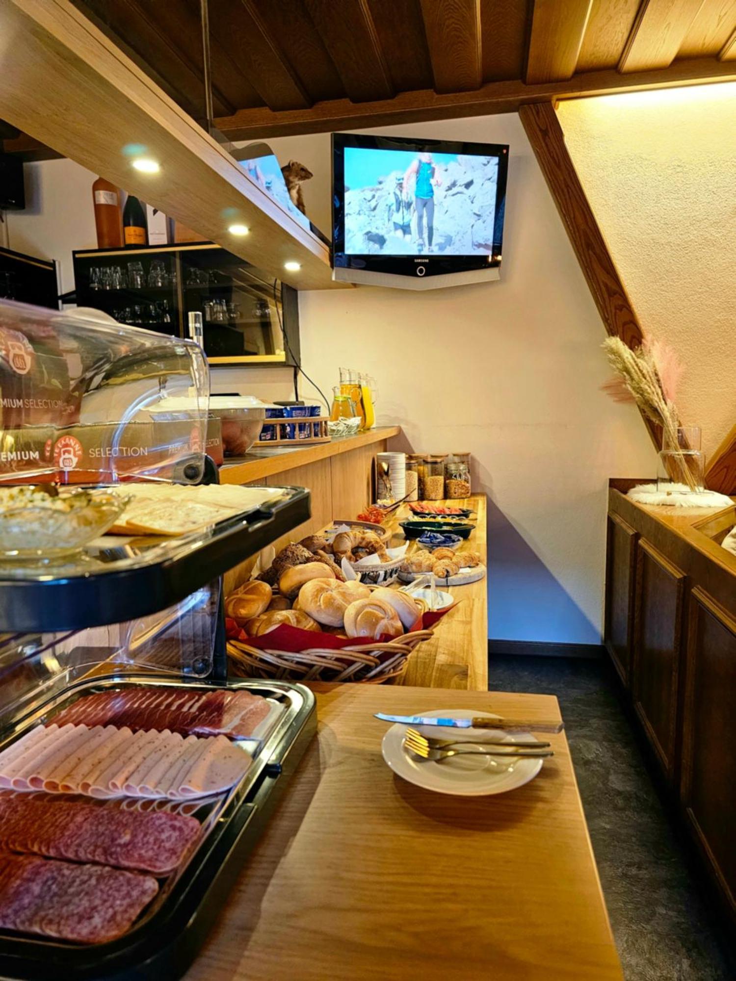 イェルツェンス Haus Marinus Bed & Breakfast エクステリア 写真